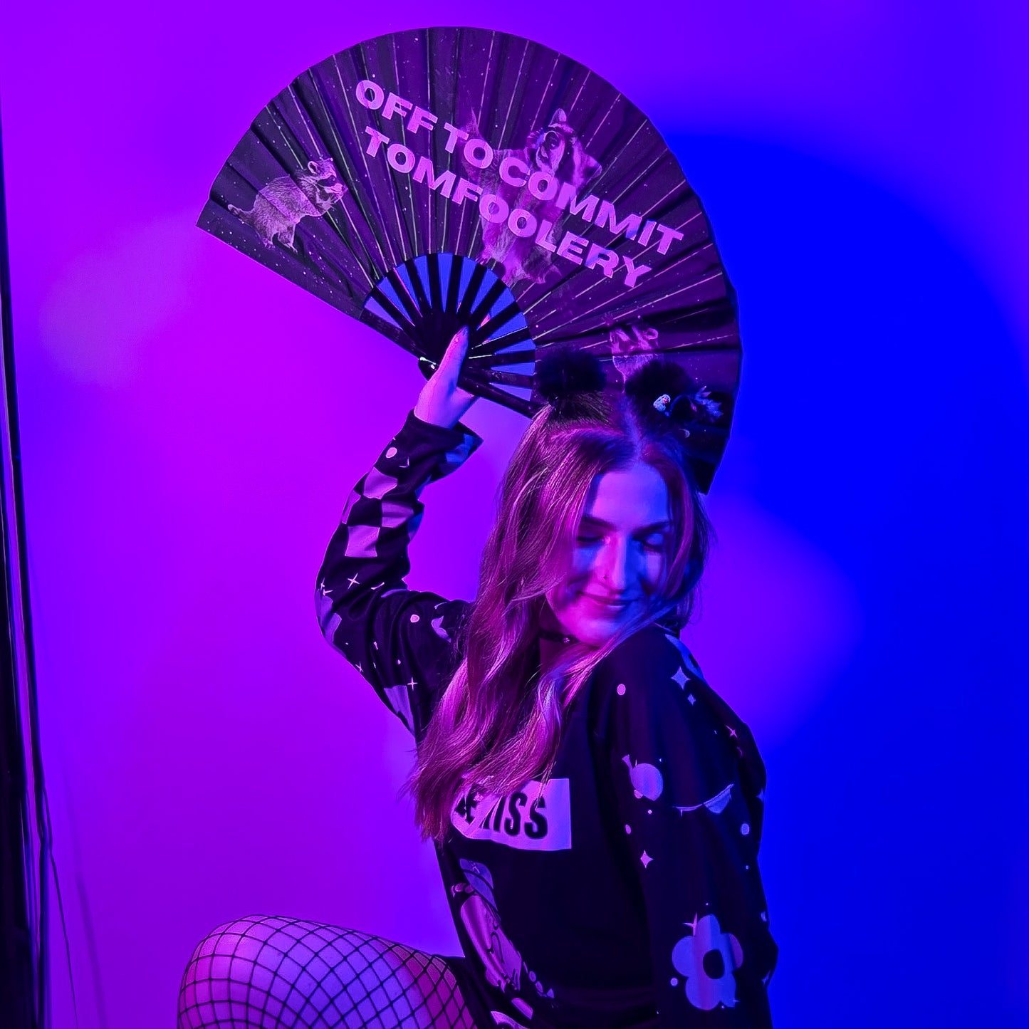 Commit Tomfoolery Rave Clack Fan model shot